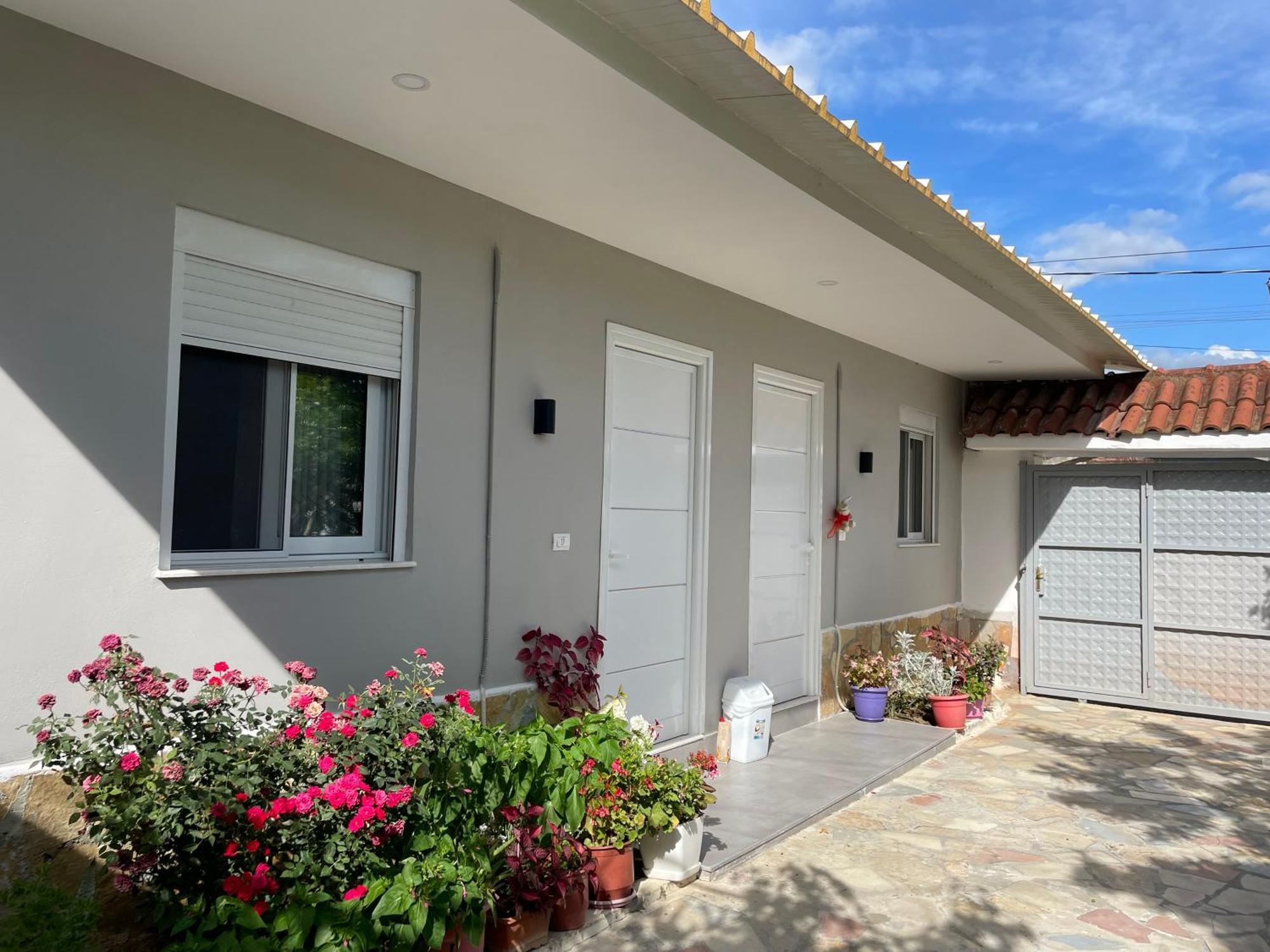 Guest House Luli Strumi Berat Exterior photo