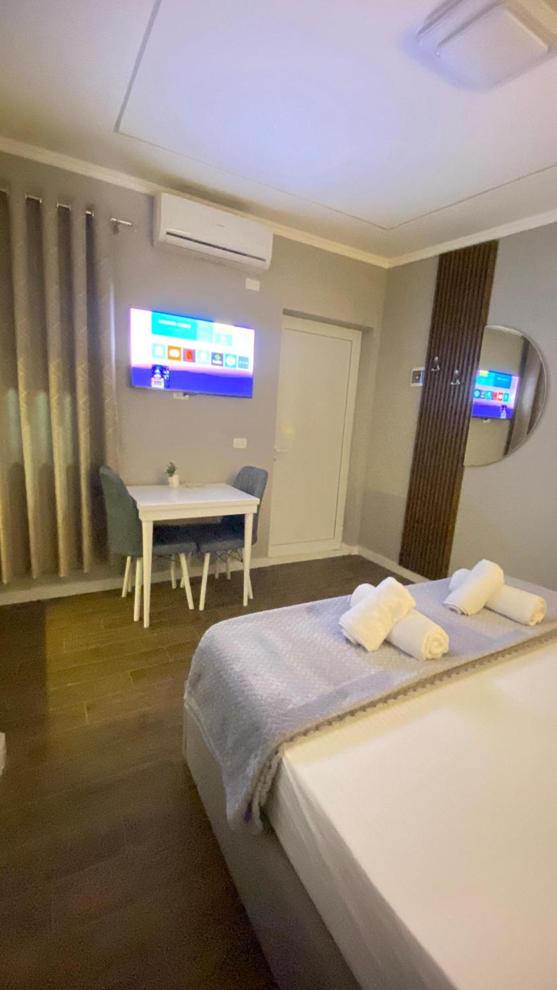 Guest House Luli Strumi Berat Exterior photo